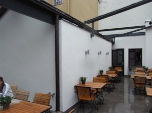 Weinstube Schubert Innenhof